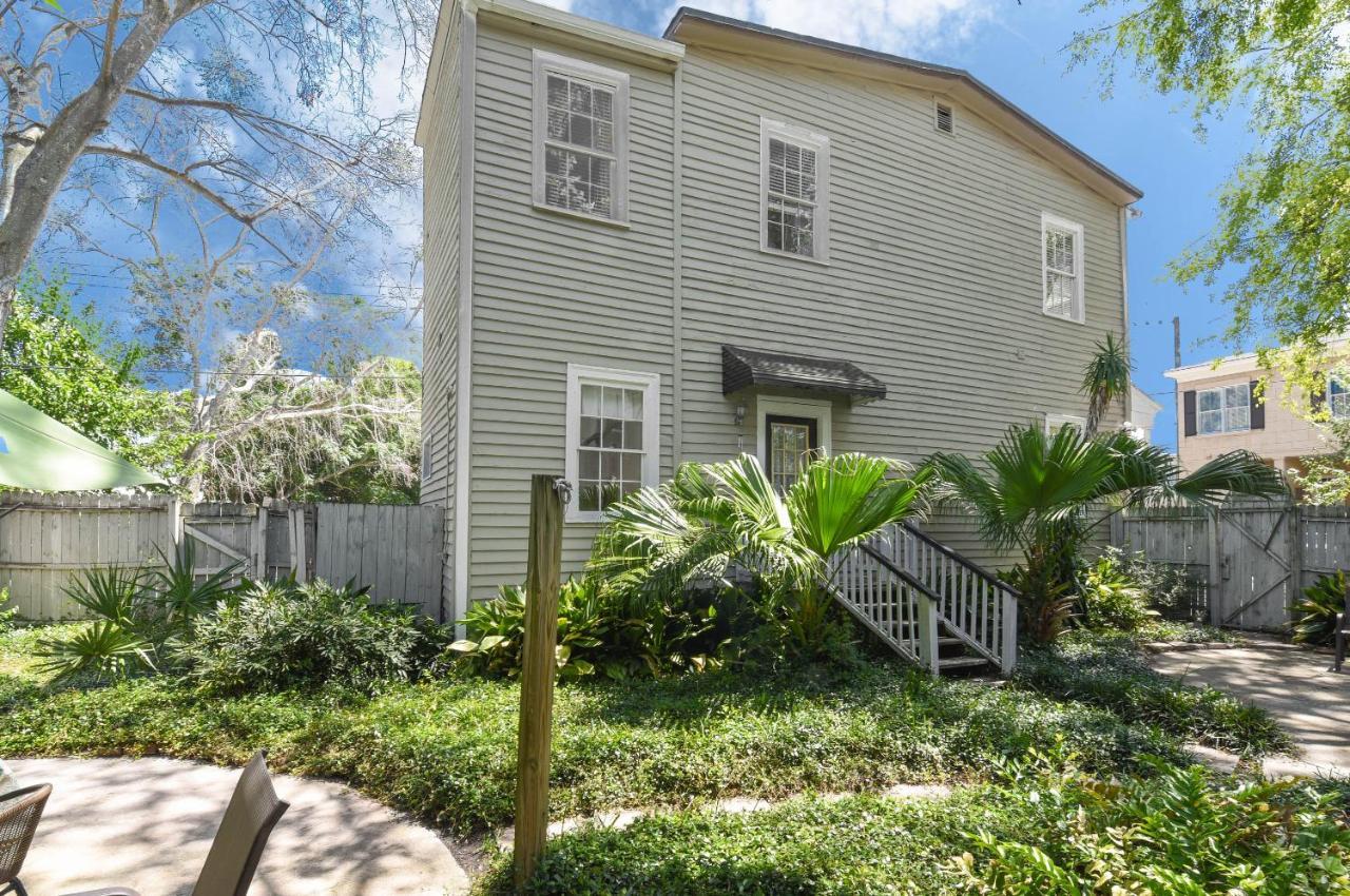 Gallery Art Off St Parking Near Forsyth Park * Savannah